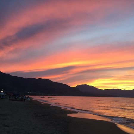 Casa Vacanze Playa 54 Castellammare del Golfo Exteriör bild
