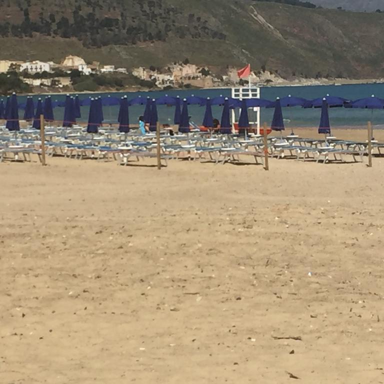 Casa Vacanze Playa 54 Castellammare del Golfo Exteriör bild
