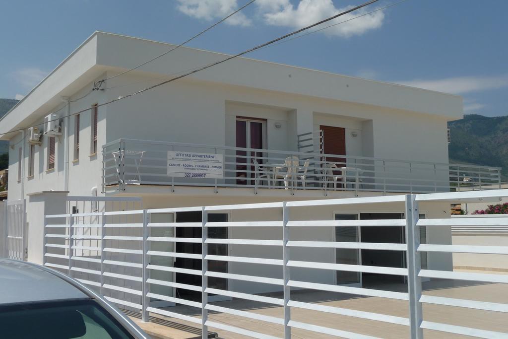 Casa Vacanze Playa 54 Castellammare del Golfo Exteriör bild